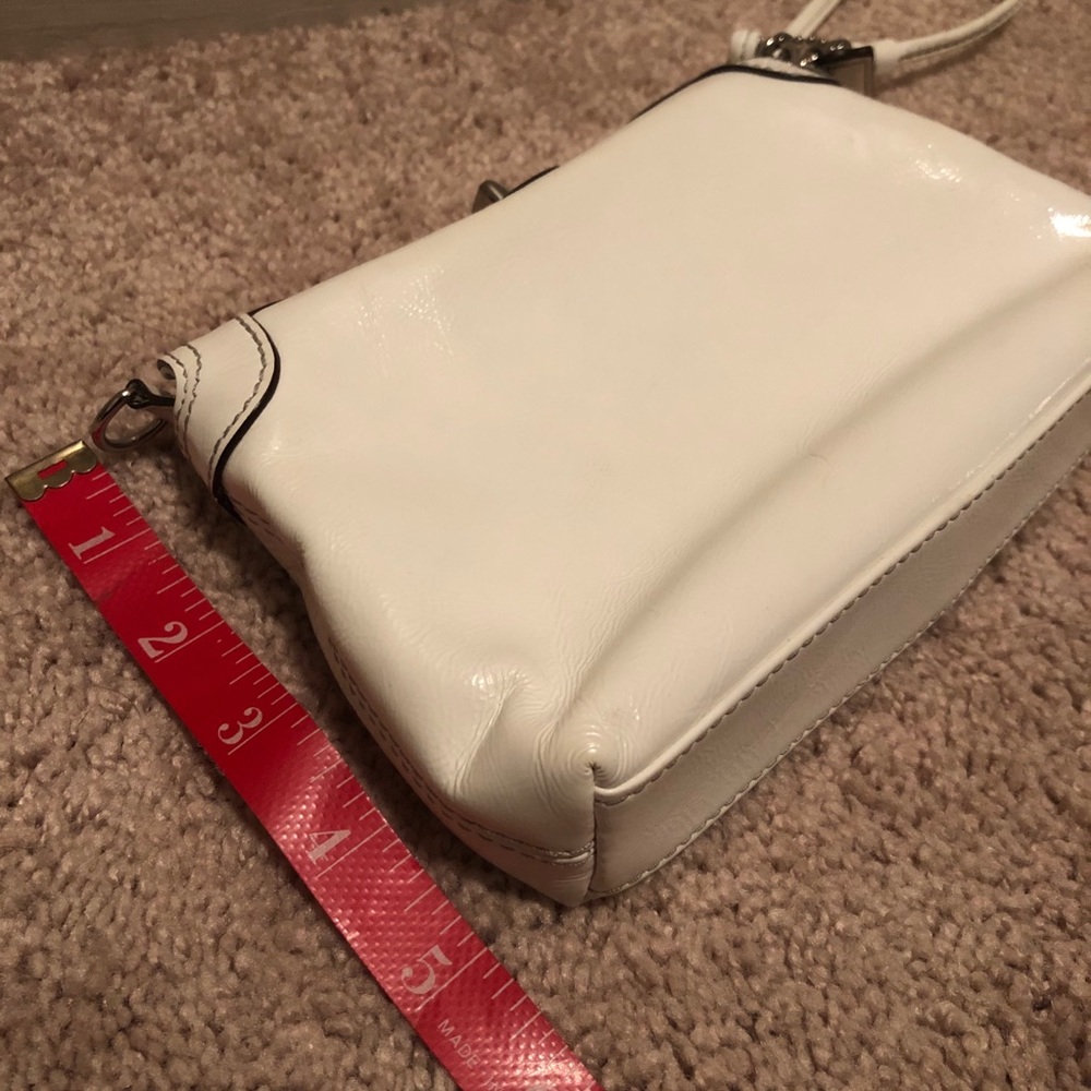 Coach Fold-over Wristlet Bag Purse White - Picture 10 of 15